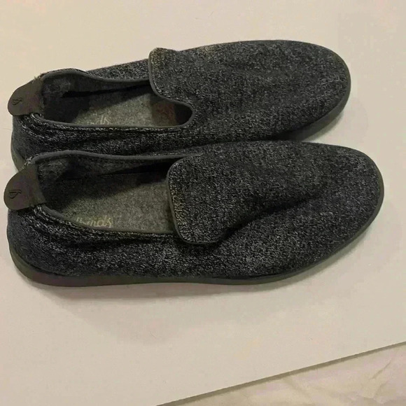 Allbirds Grey Shoes - Picture 3 of 6